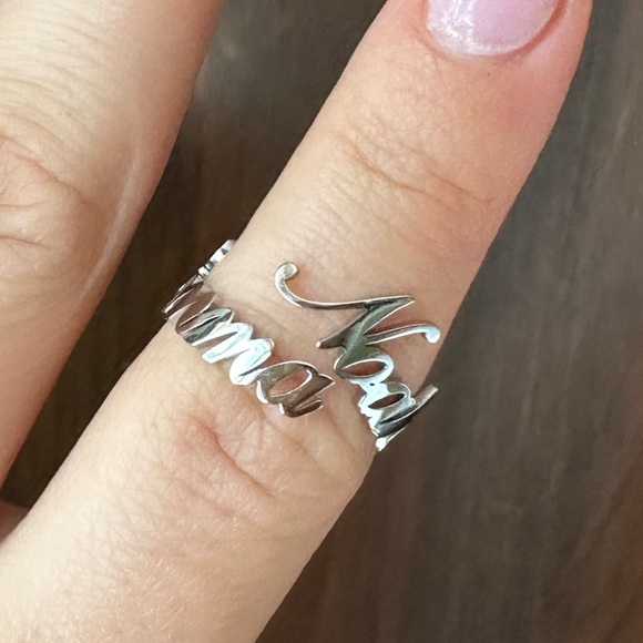 CUSTOM EMMA & NOAH adjustable ring - Picture 4 of 10